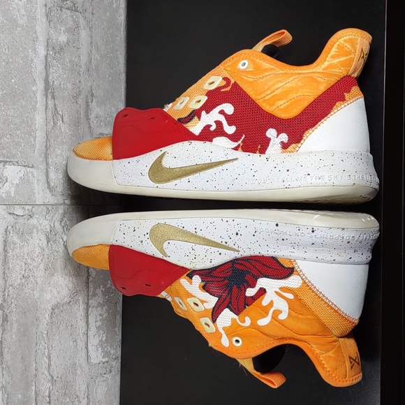 Paul George Nike Basketball Shoes - Picture 9 of 16